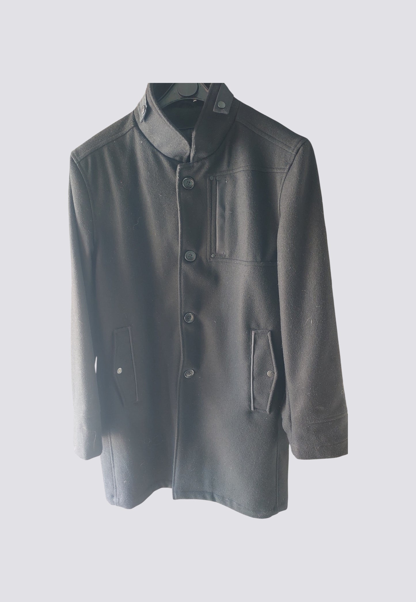 Par-dessus noir classe