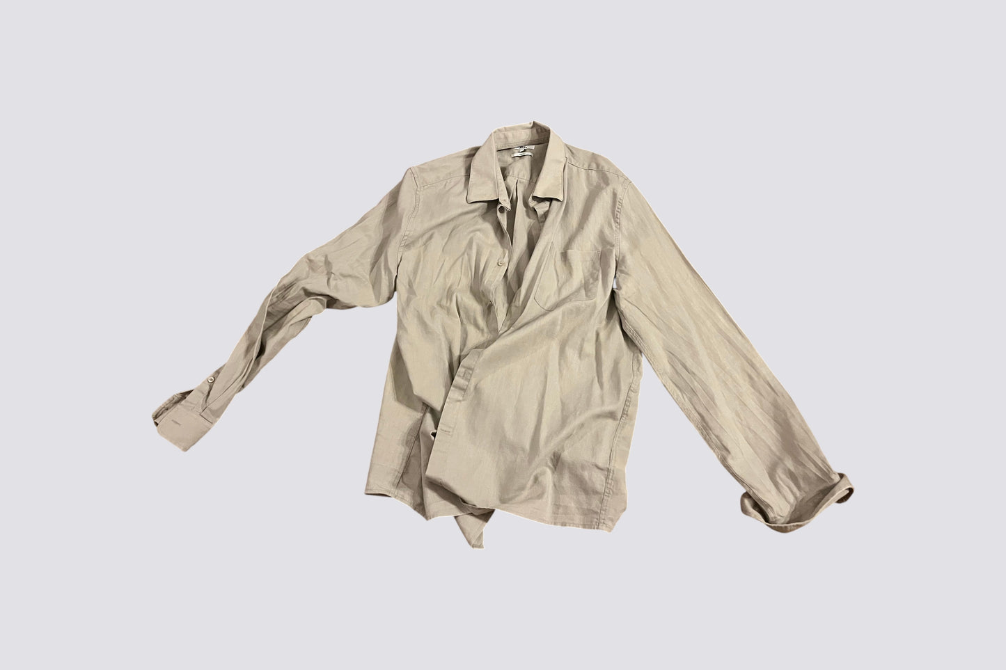 Chemise beige jamais portée