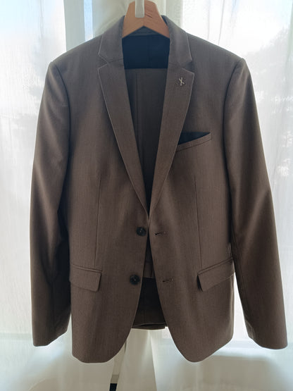 Costume Marron