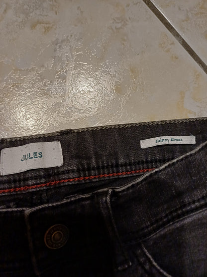 Jean skinny en coton et polyester recyclés waterless