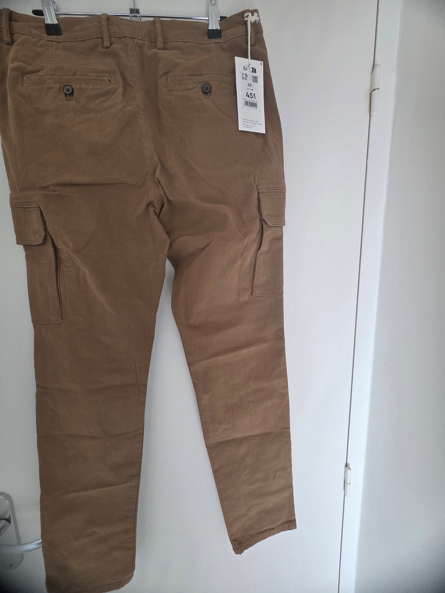 Pantalon chino cargo droit poches côtés