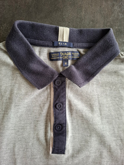 Polo gris col bleu marine