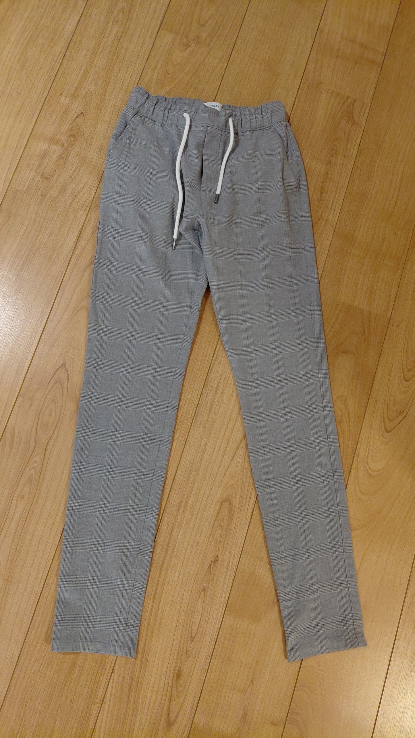 Pantalon chino slim ceinture élastiquée à carreaux