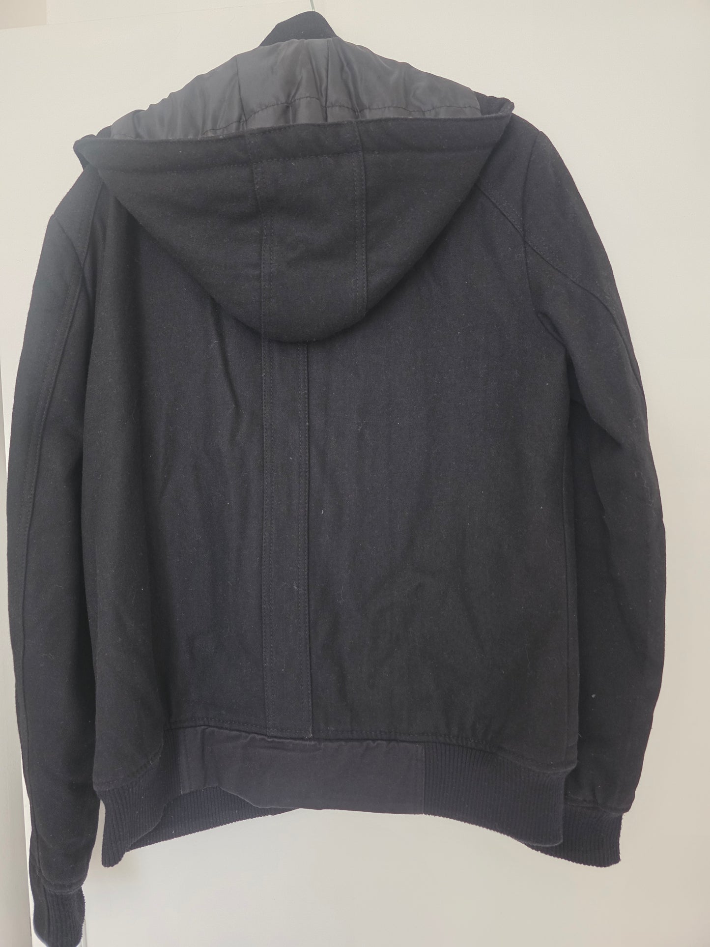 Blouson noir taille L