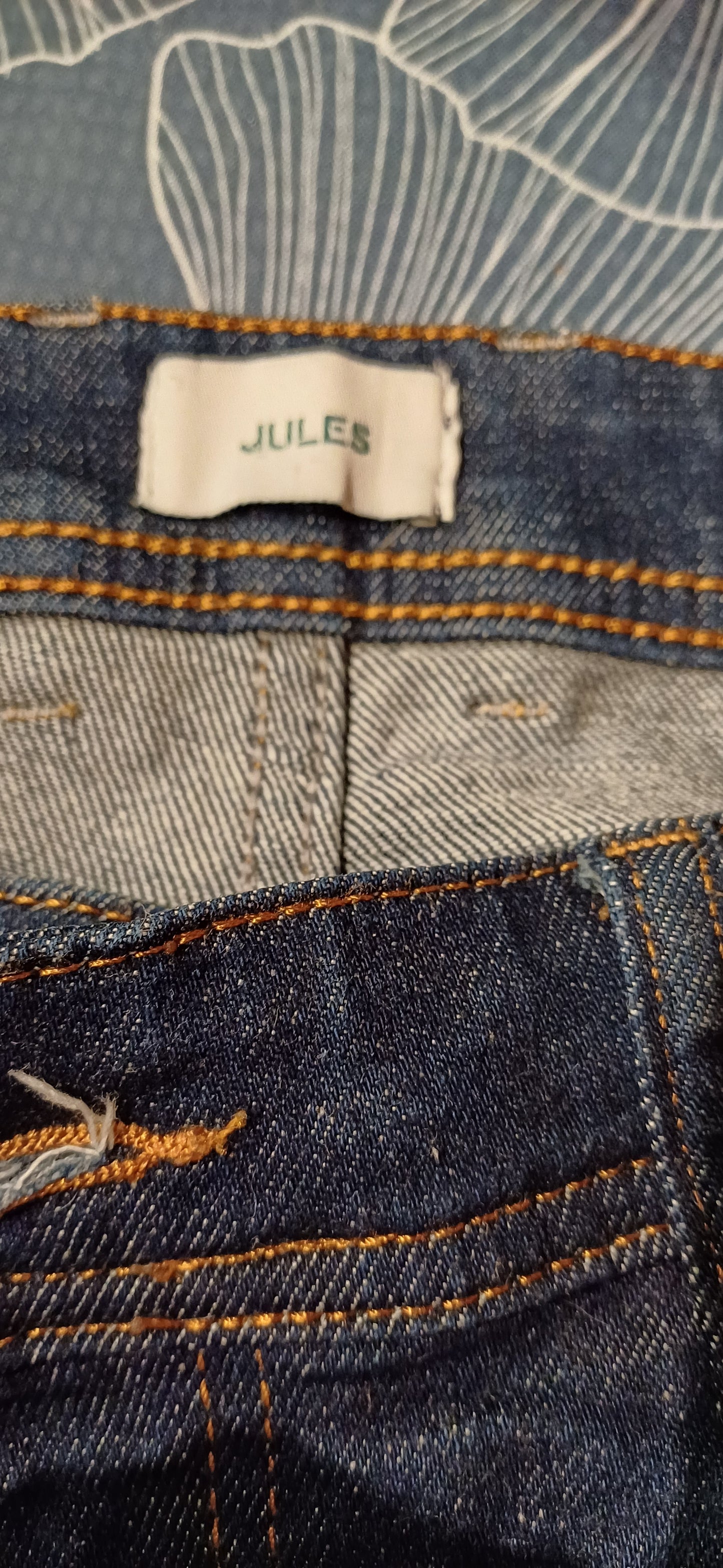 Jean straight bleu foncé taille 40