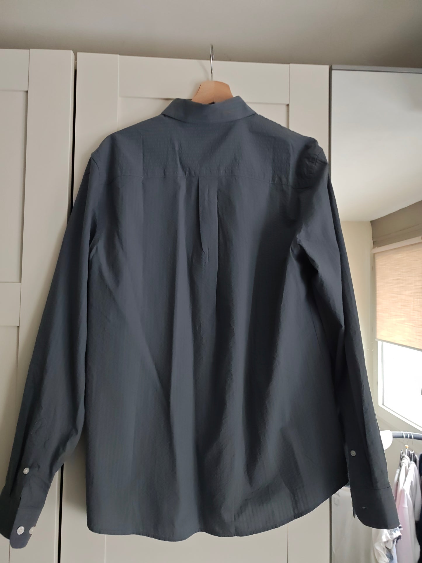 Chemise verte jamais porté