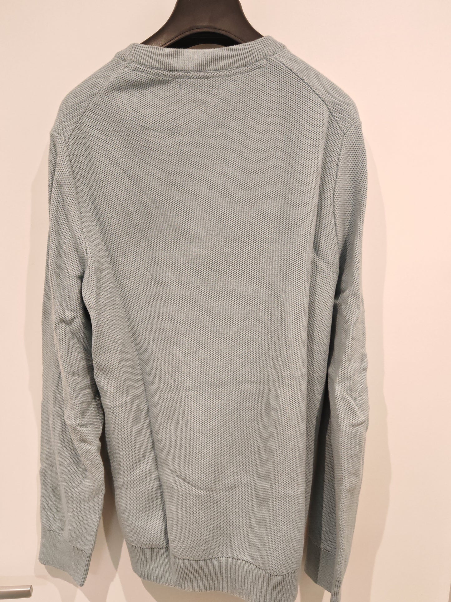 Pull col rond jeux de points