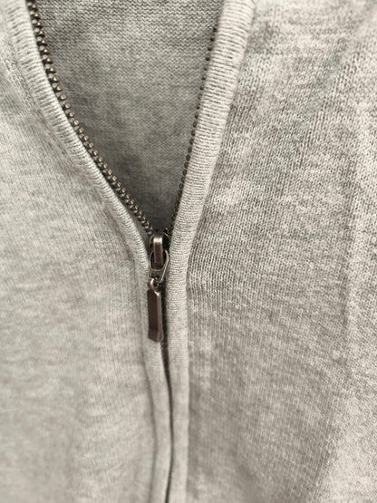 Pull zippé gris