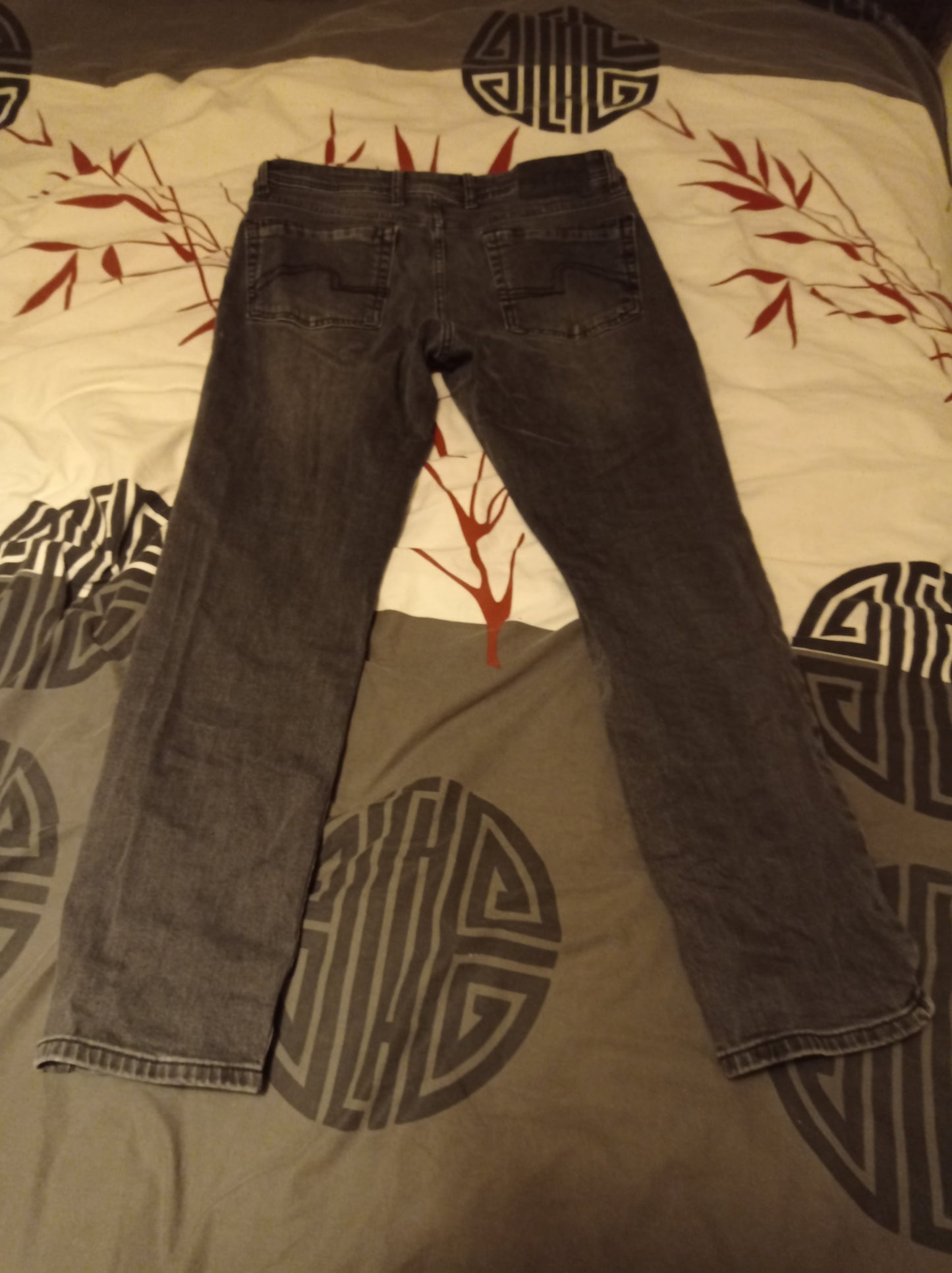 Pantalon gris taille 38