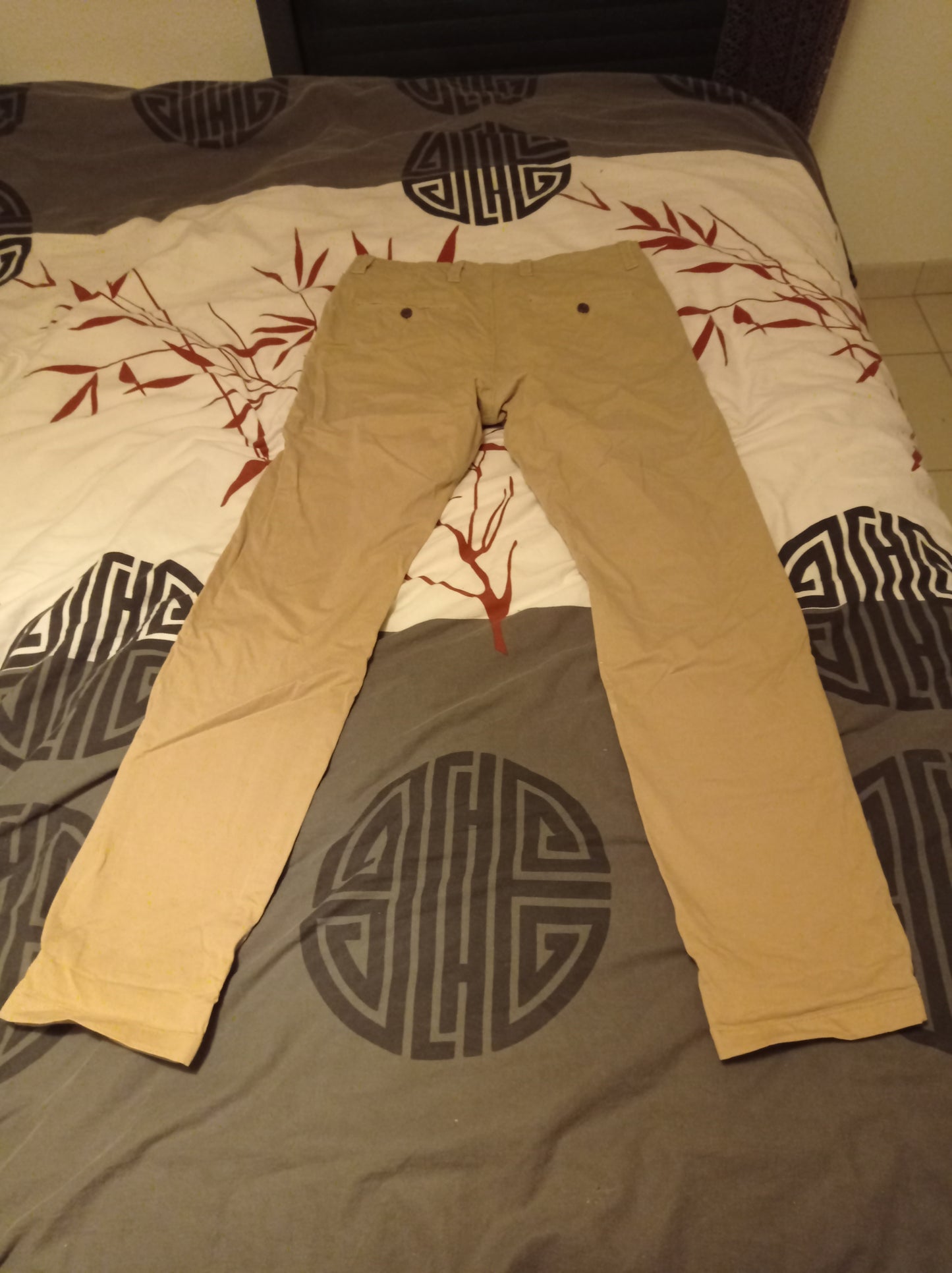 Pantalon beige taille 38 W28 L30