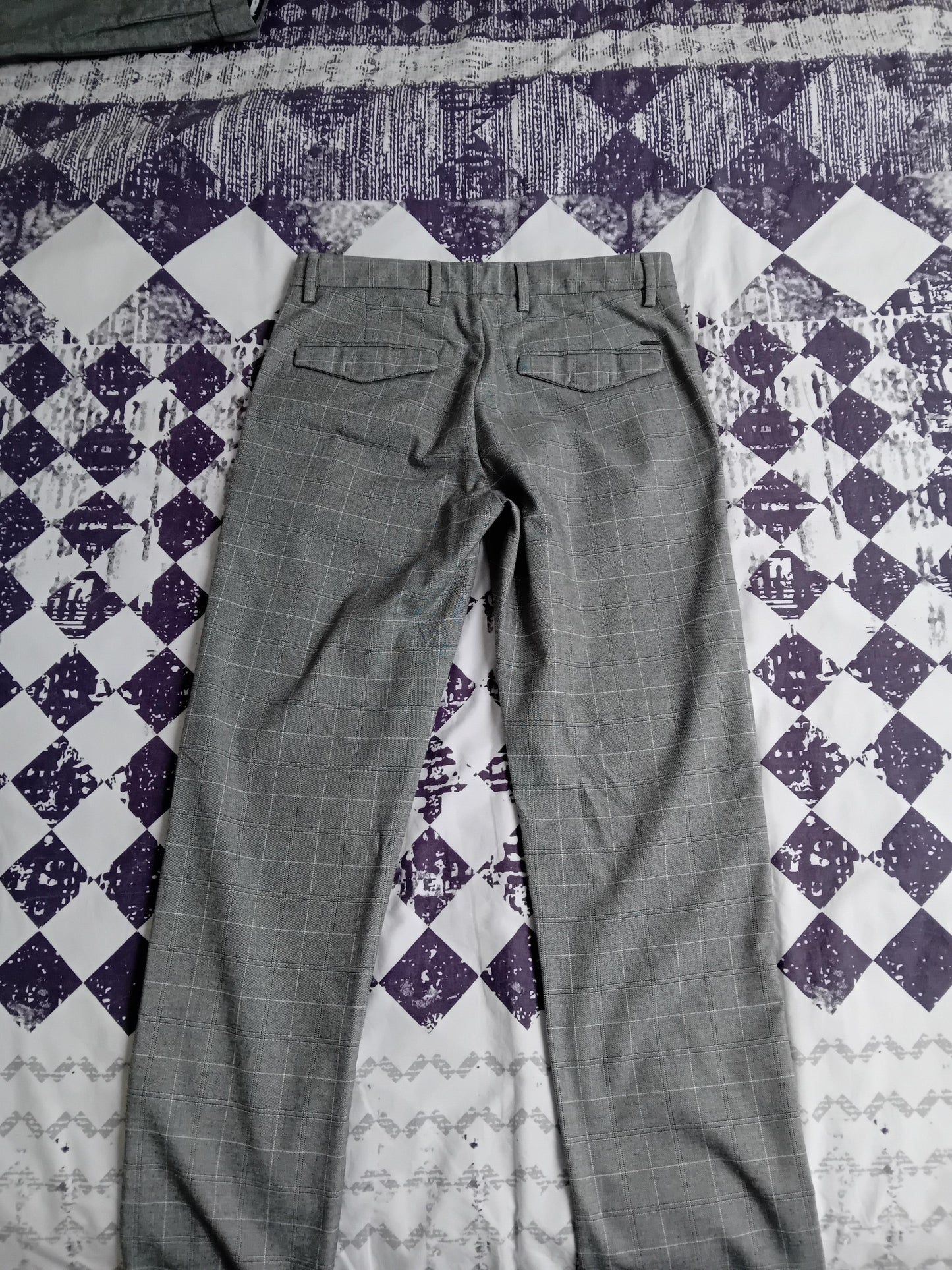 Pantalon chino slim à carreaux