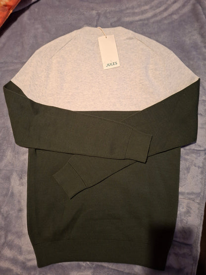 Pull neuf