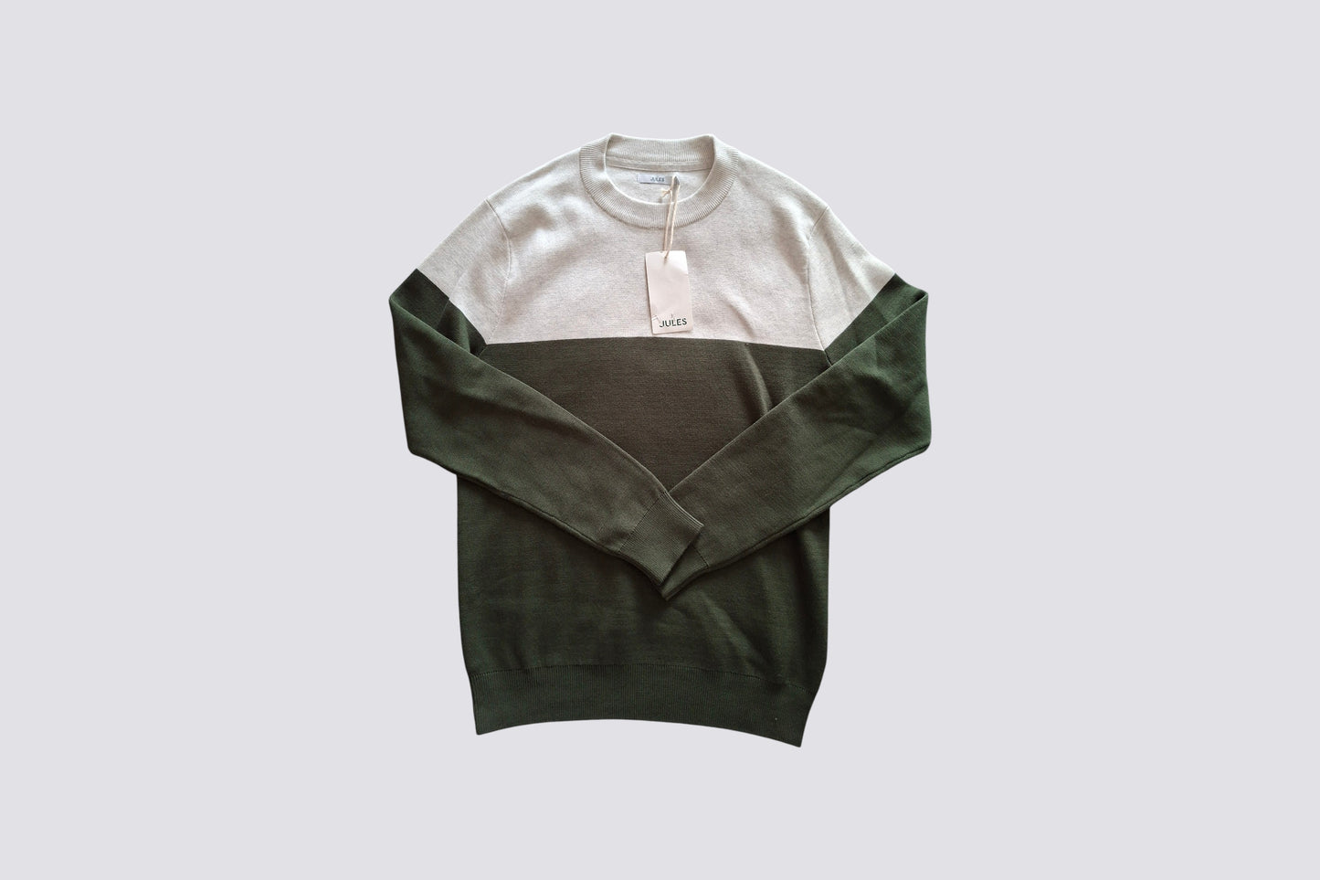 Pull neuf
