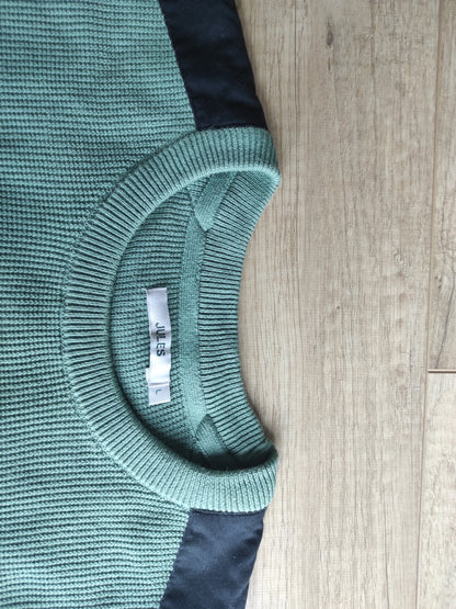 Pull à col rond et patch épaule