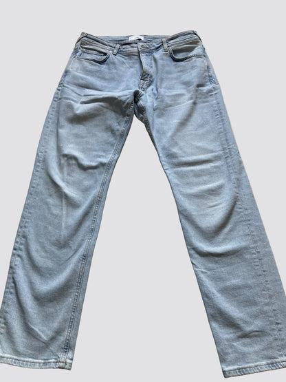 Jean straight 3 longueurs en coton recyclé
