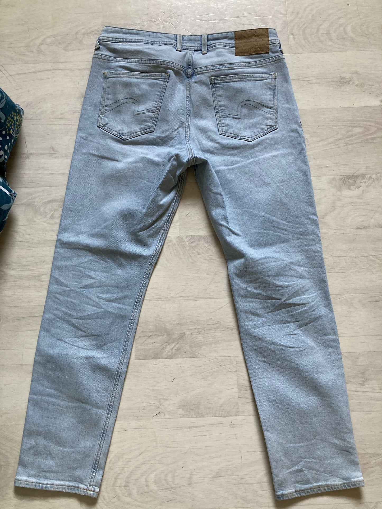 Jean straight 3 longueurs en coton recyclé