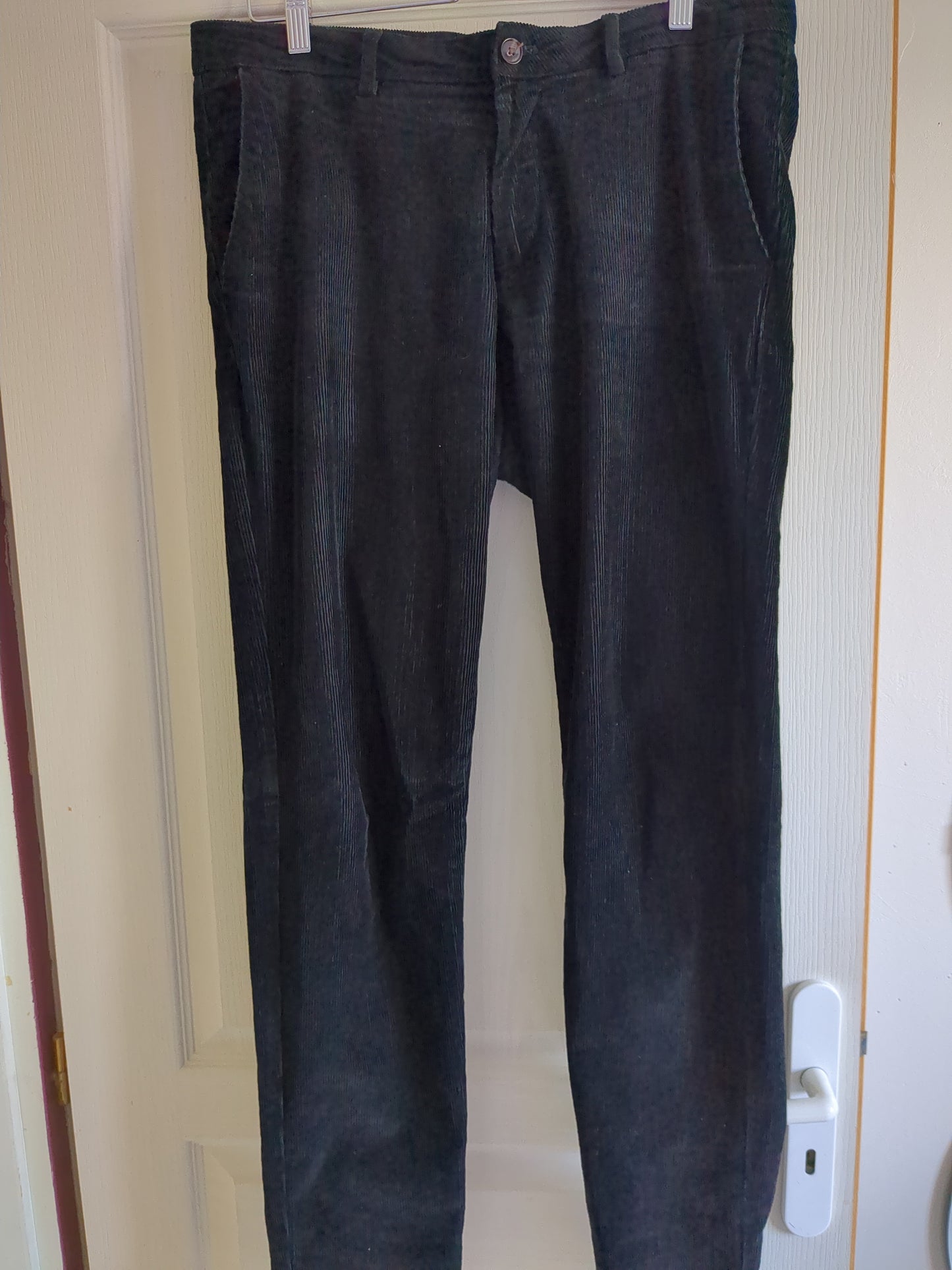 Pantalon chino en velours
