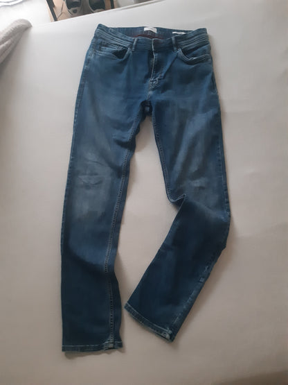 Jean regular en coton recyclé