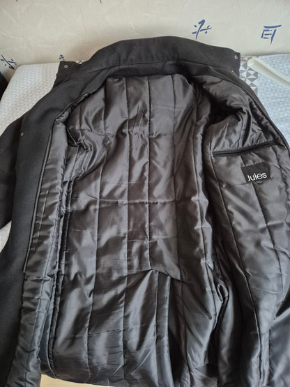 Manteau lainage capuche et parmenture