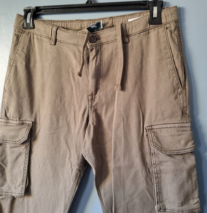 Chino forme cargo bas et taille elastiqué