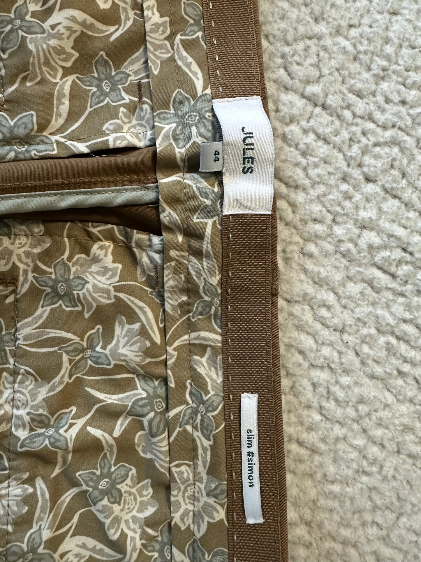 Pantalon chino slim urbain léger