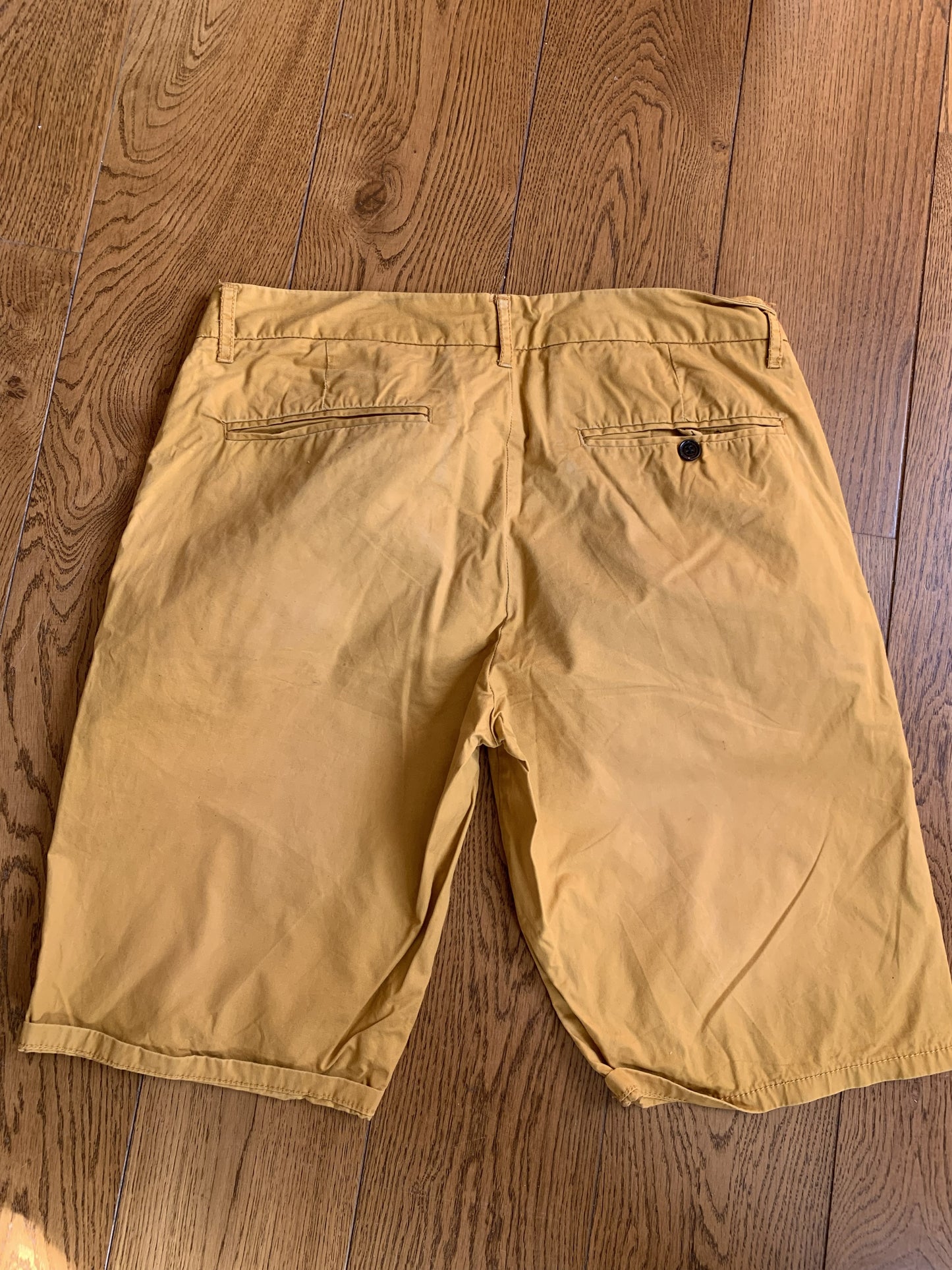 Bermuda chino