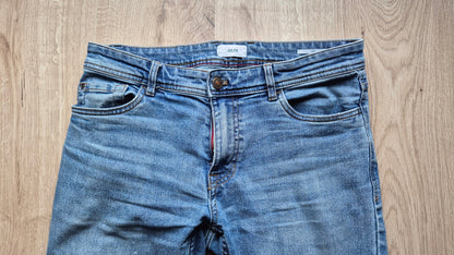 Jean slim en coton et polyester recyclés