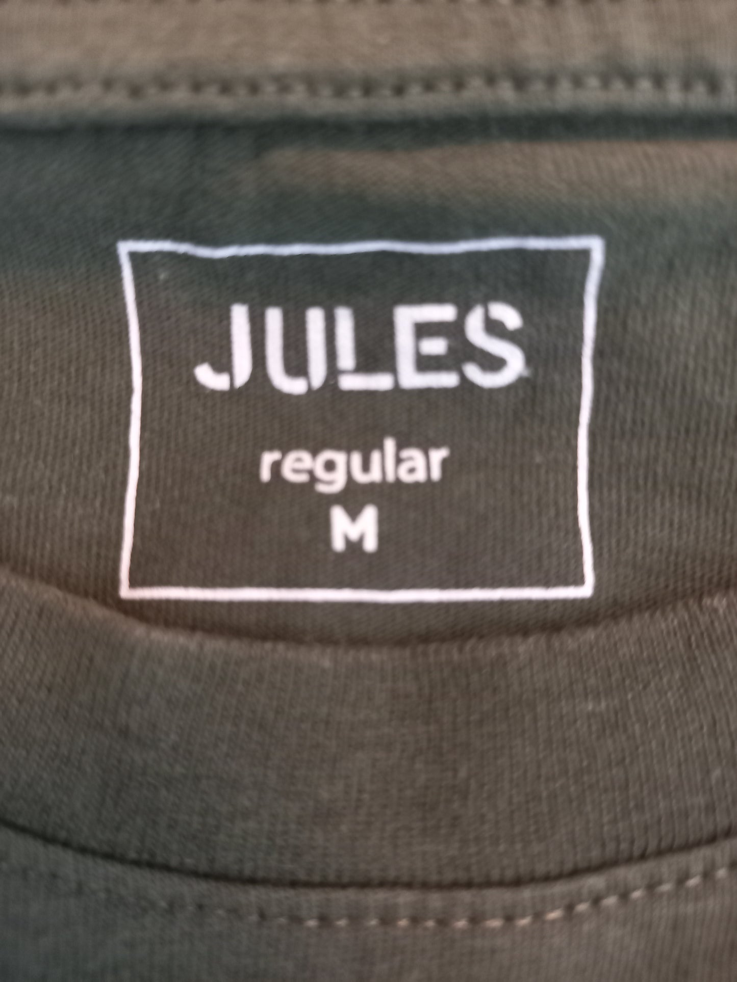 Tee-shirt imprimé placé