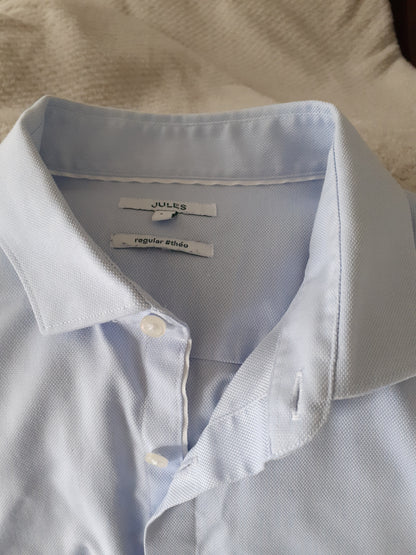 Chemise bleu ciel