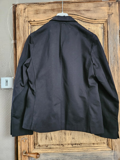 Veste noir epaisse