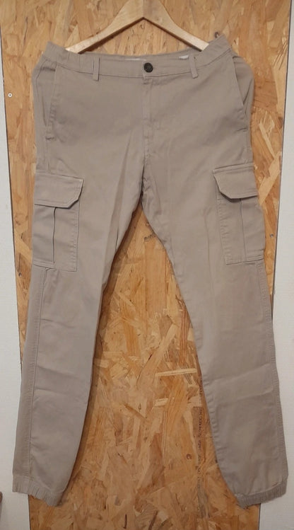 Pantalon cargo