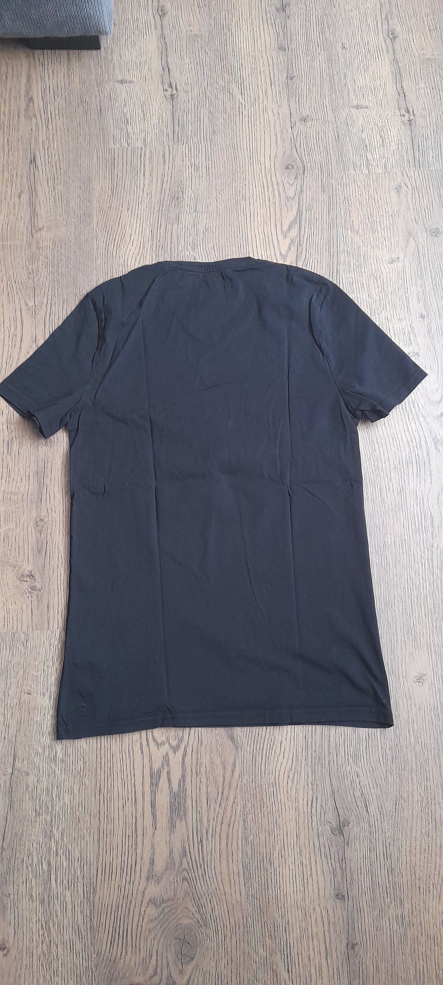 Tee shirt basique col V coton issu de l'agri bio.