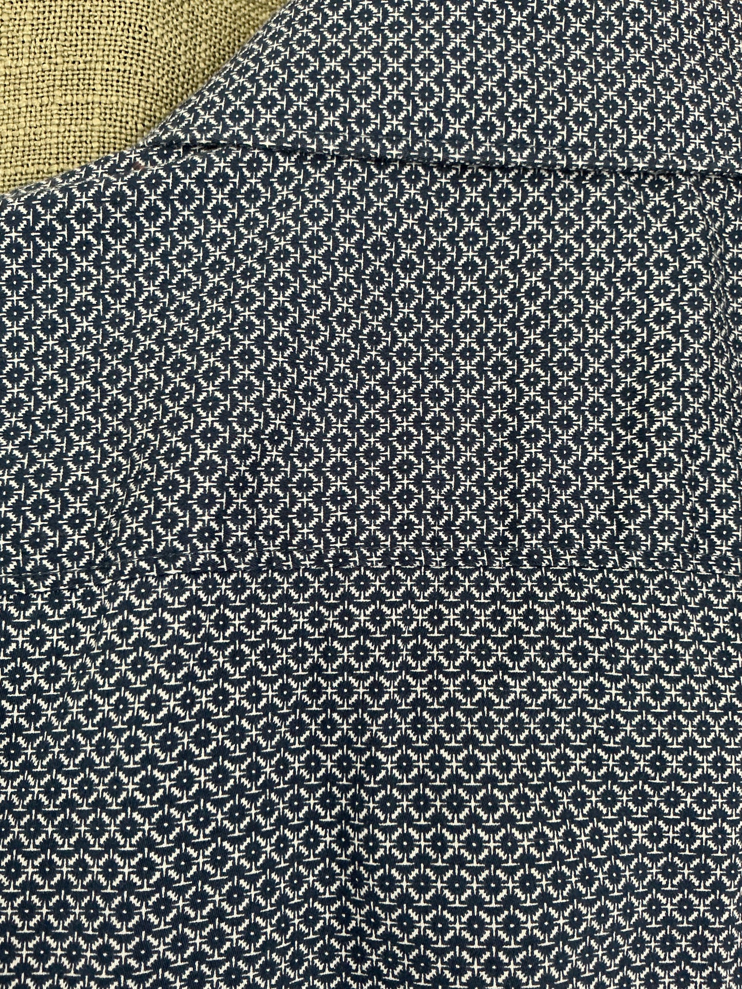 Chemise bleu à motif