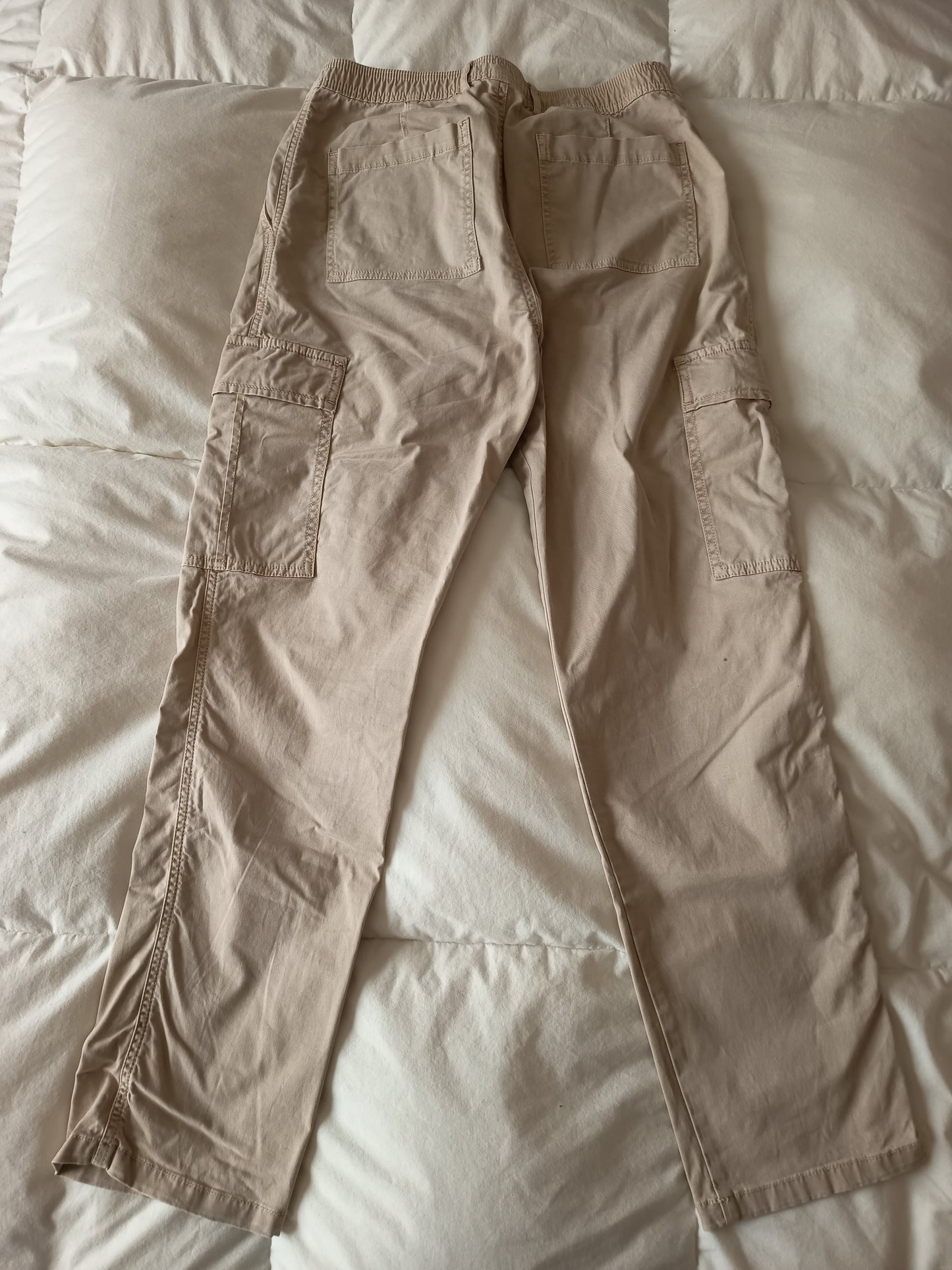 Pantalon cargo