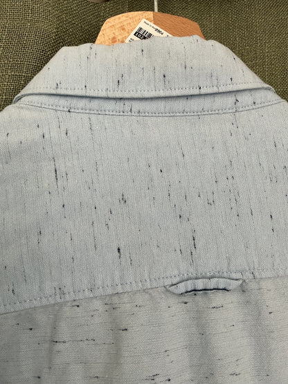 Chemise bleue claire
