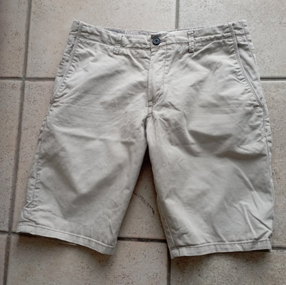 Bermuda chino basic