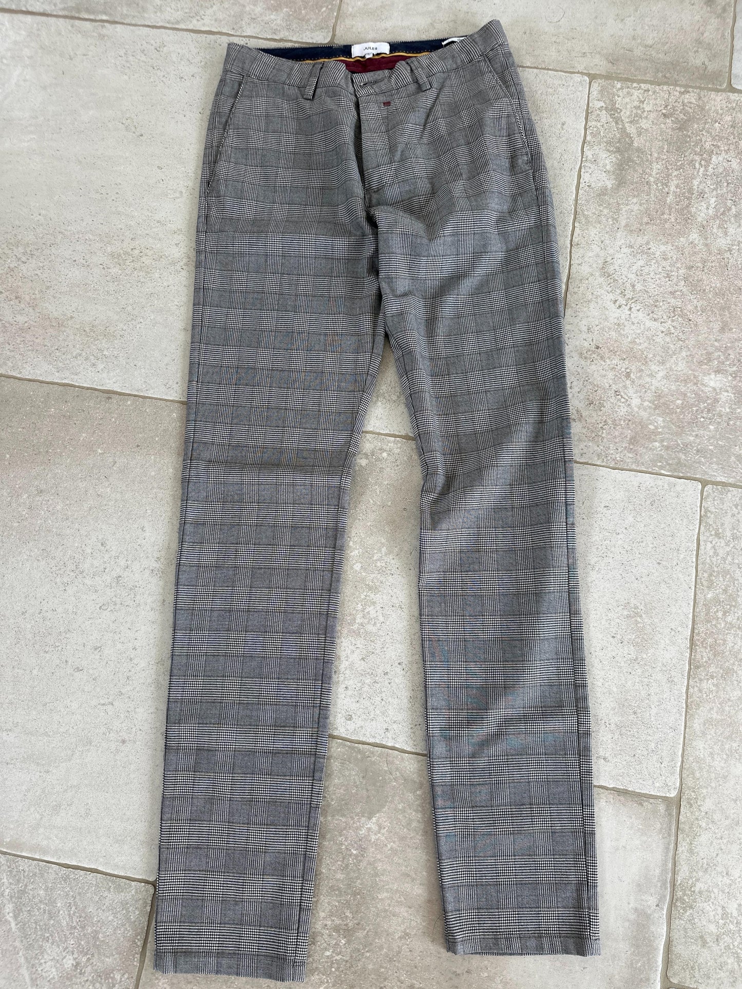 Pantalon chino à carreaux
