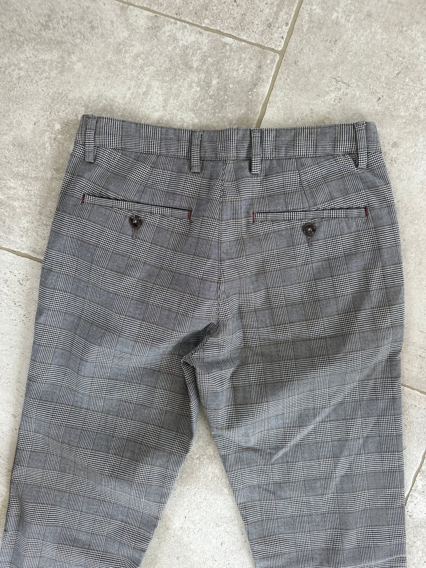 Pantalon chino à carreaux
