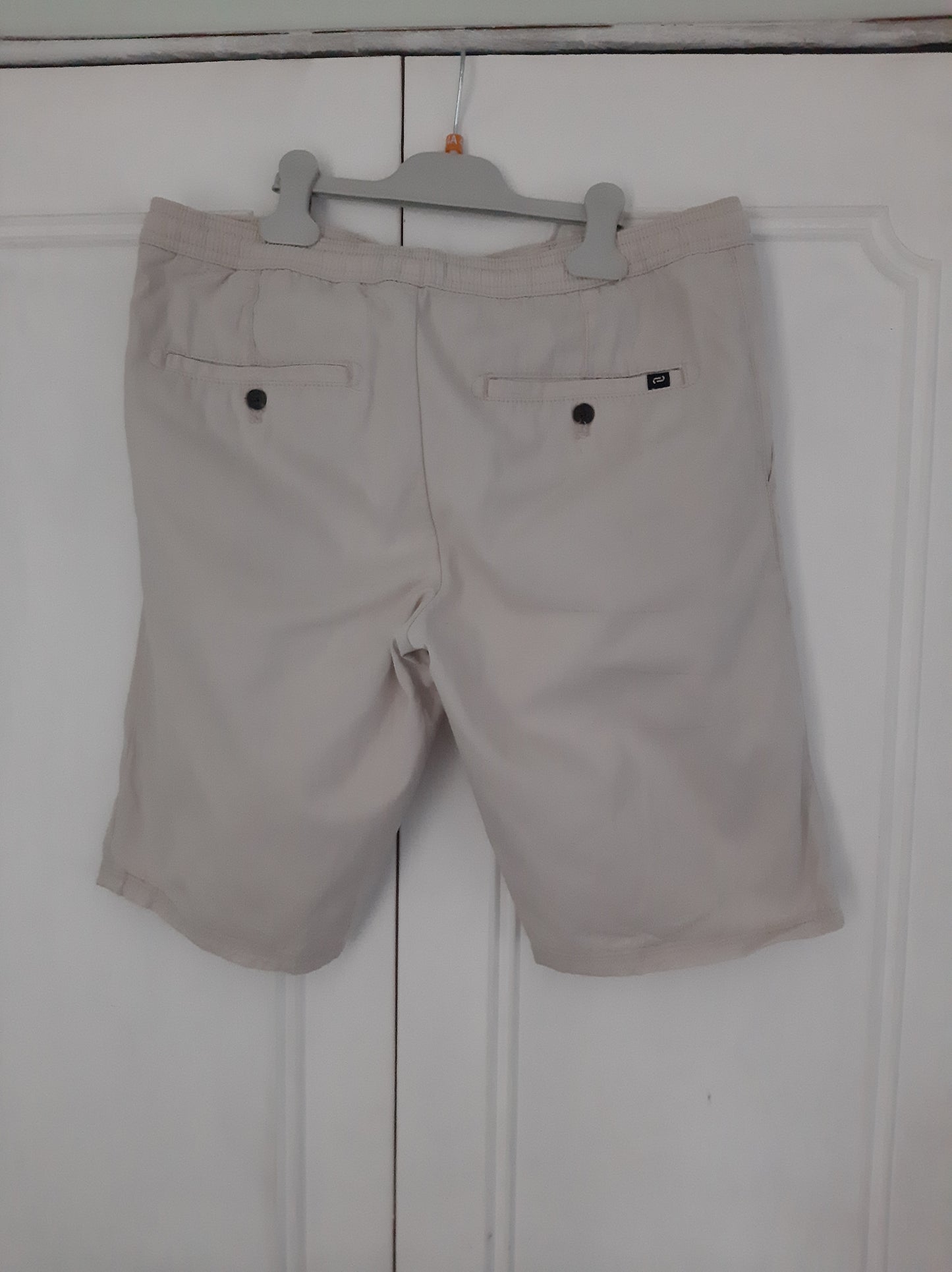 Bermuda chino uni taille élastiquée