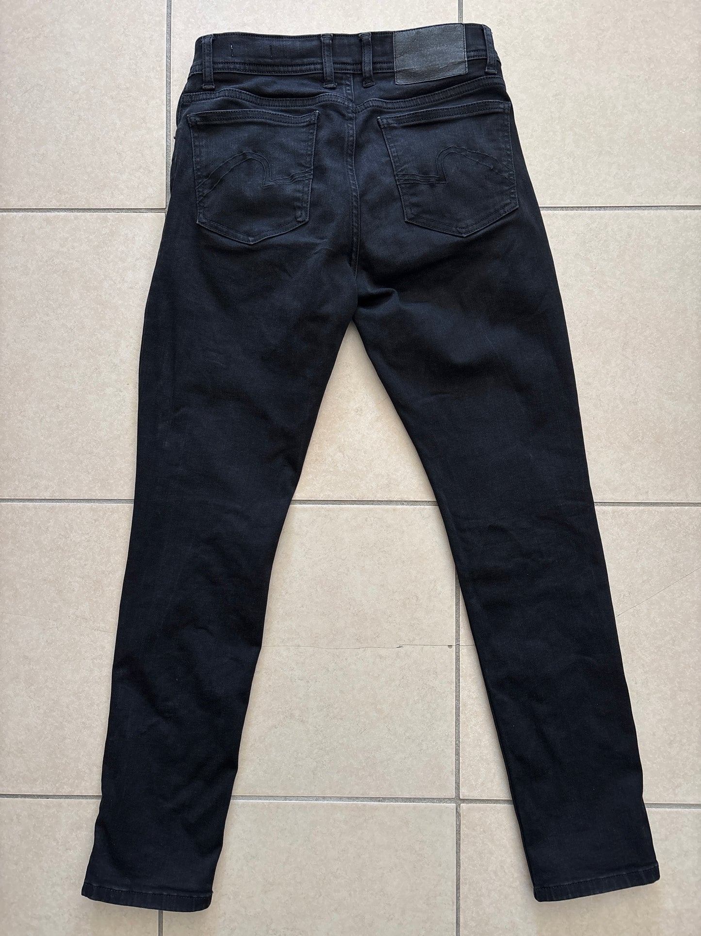 Jean slim urbanflex en polyester recyclé