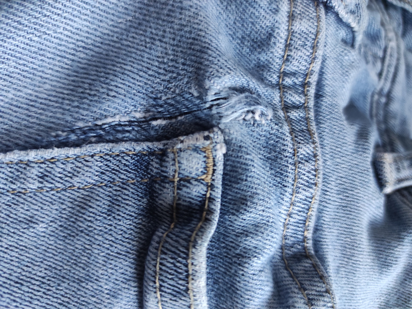 Jean straight 3 longueurs en coton recyclé