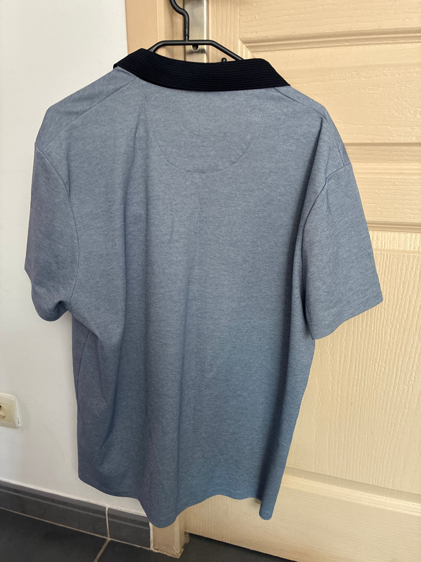 Polo manches courtes à col fantaisie