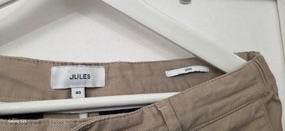 Pantalon chino slim elastiqué reliefé