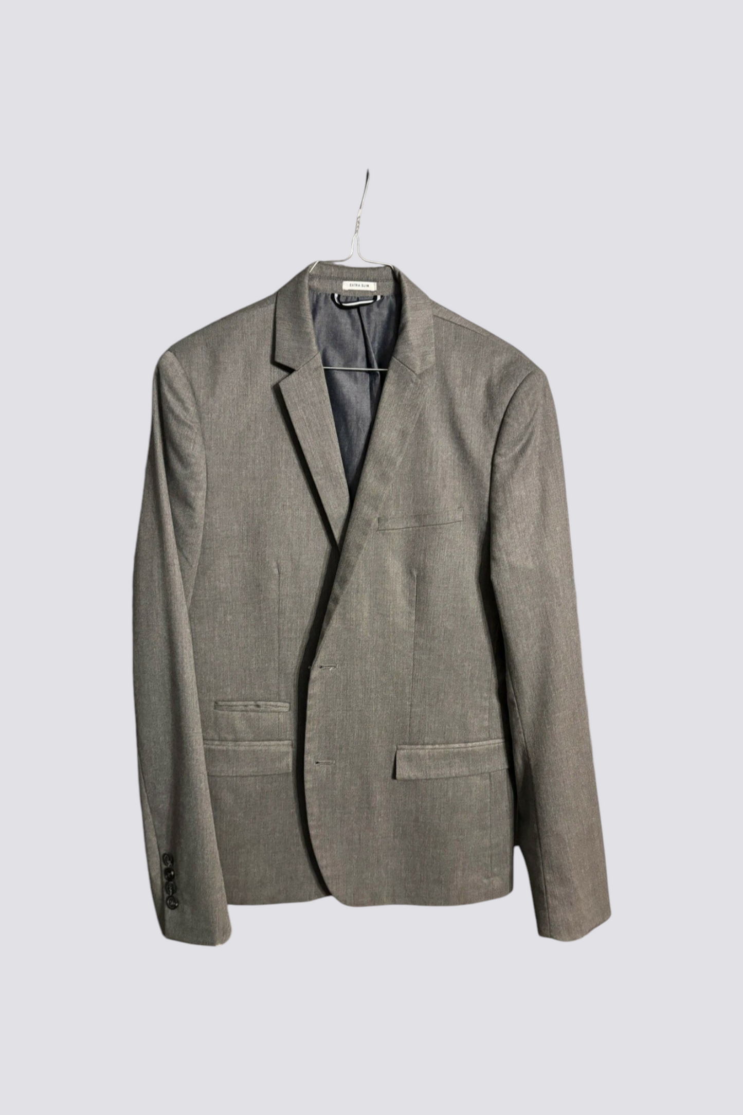 Costume Gris