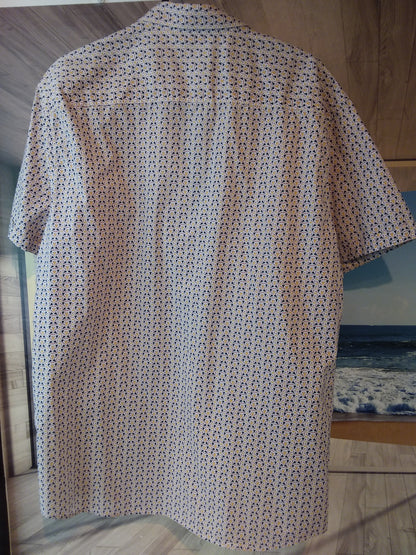 Chemise petits motifs