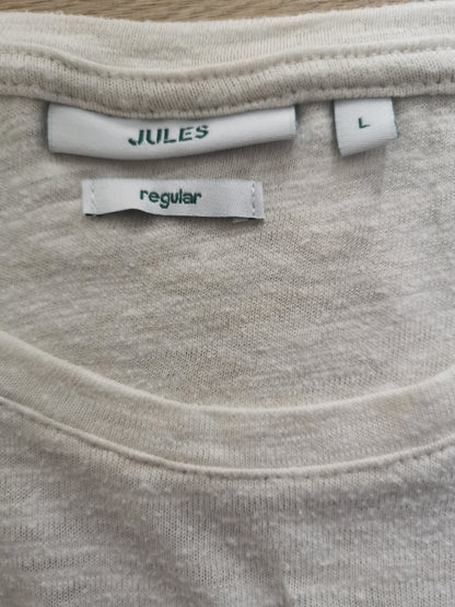 Tee shirt