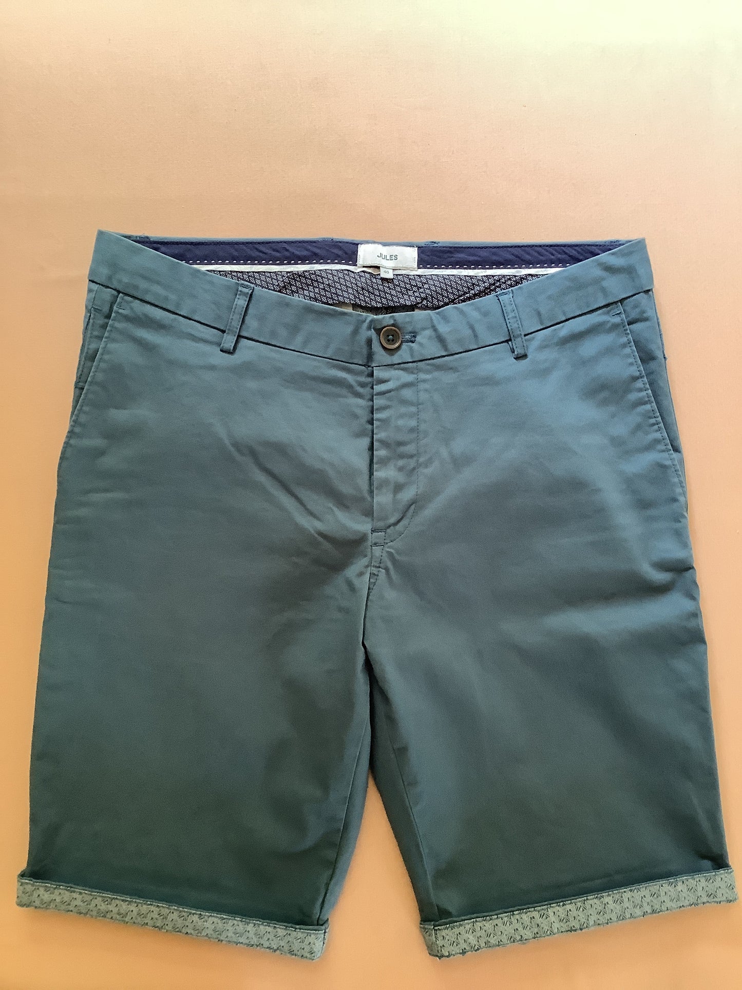 Bermuda chino uni