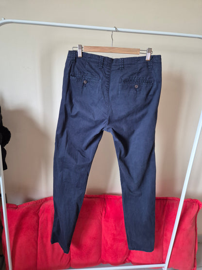 Chino bleu marine