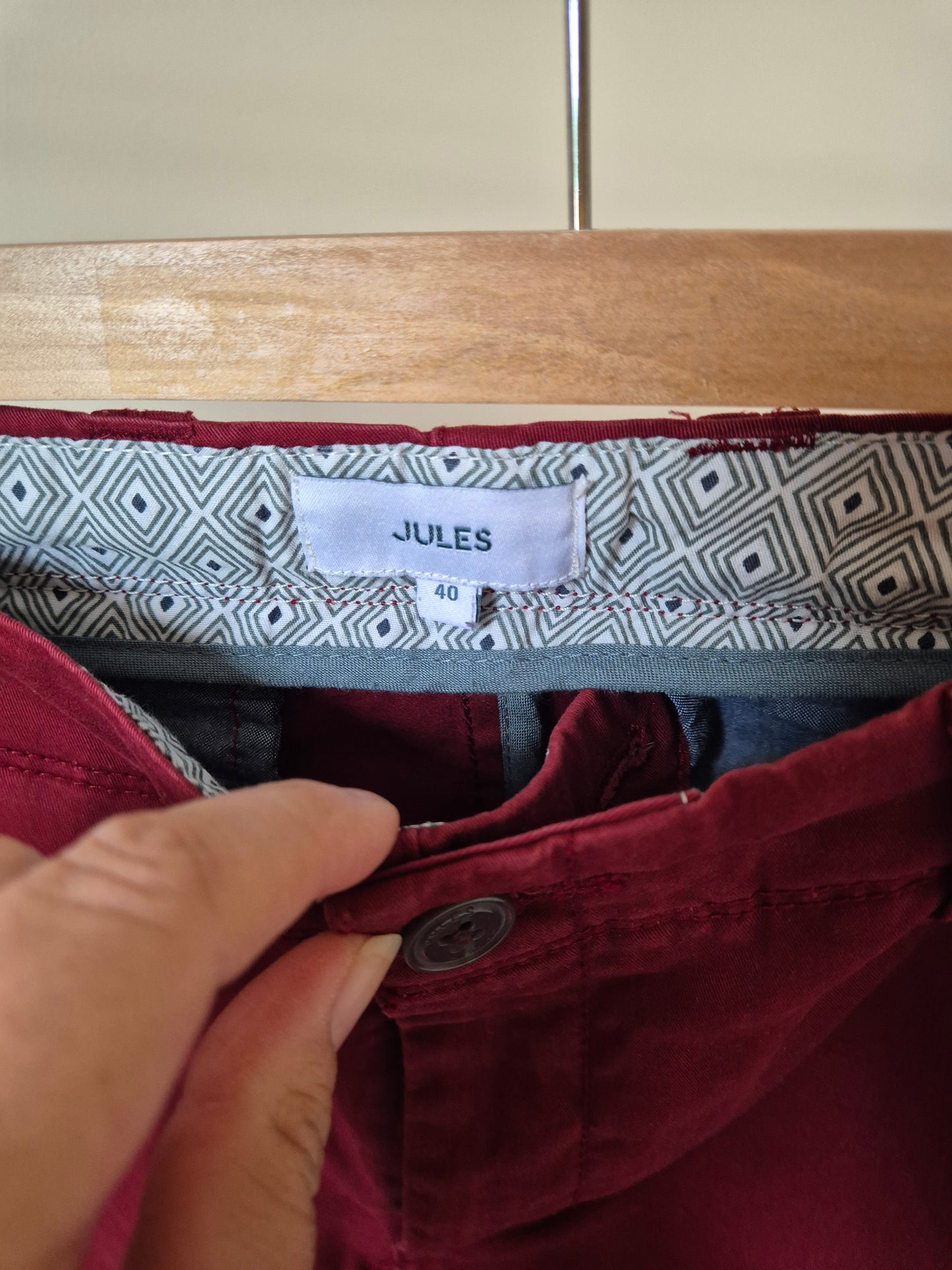 Chino bordeaux
