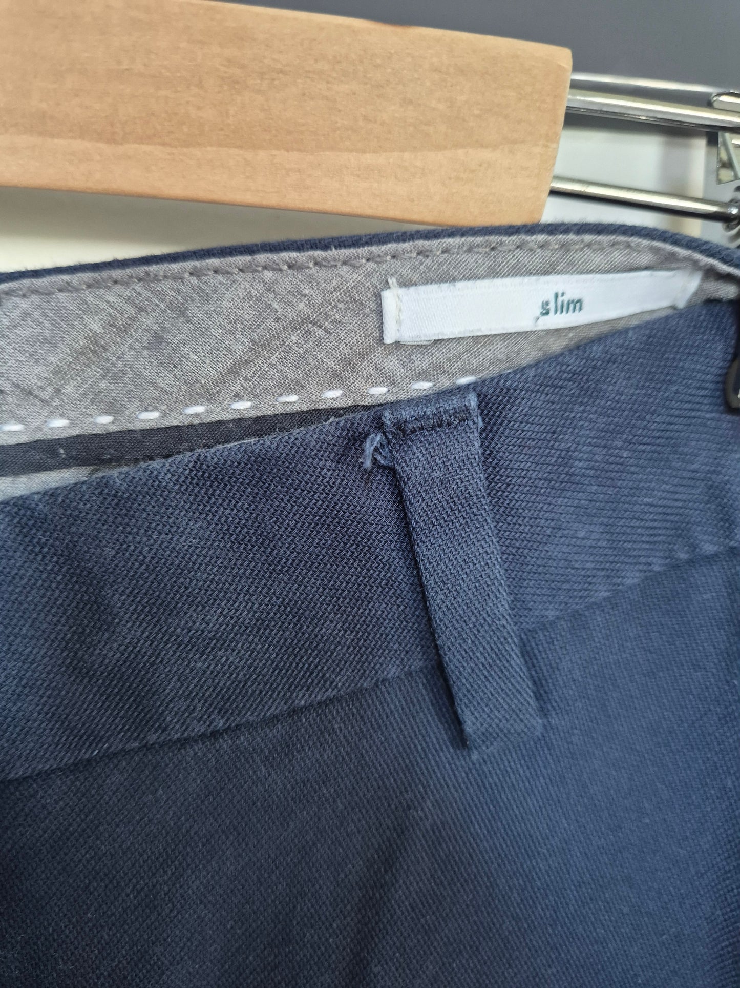 Chino bleu marine